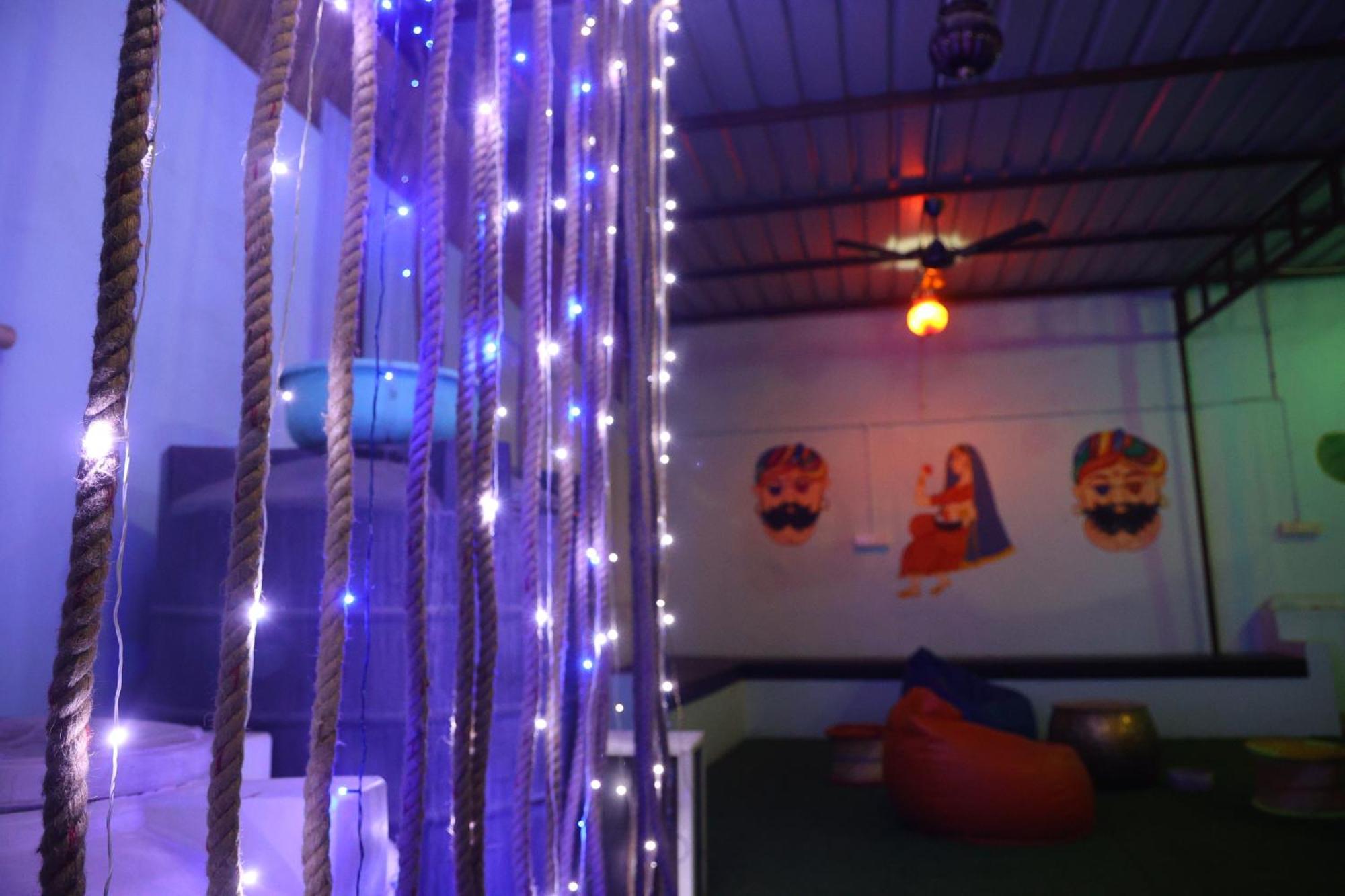 焦特布尔 Santkripa Backpackers 400 Mtr From Railway Station旅舍 外观 照片